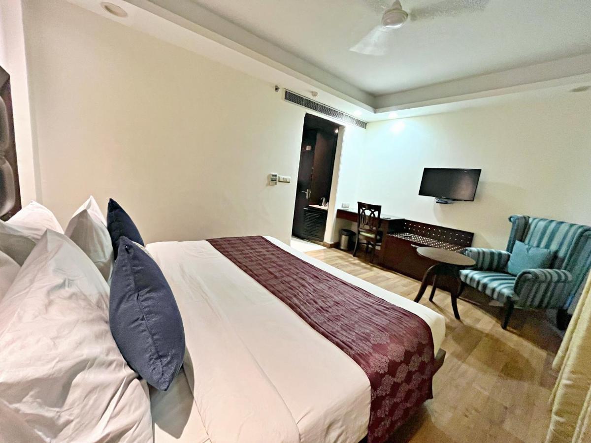 The Grand Orion - Kailash Colony New Delhi Eksteriør billede