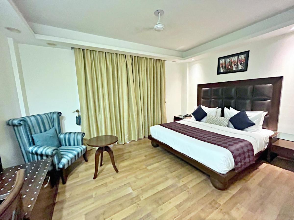 The Grand Orion - Kailash Colony New Delhi Eksteriør billede