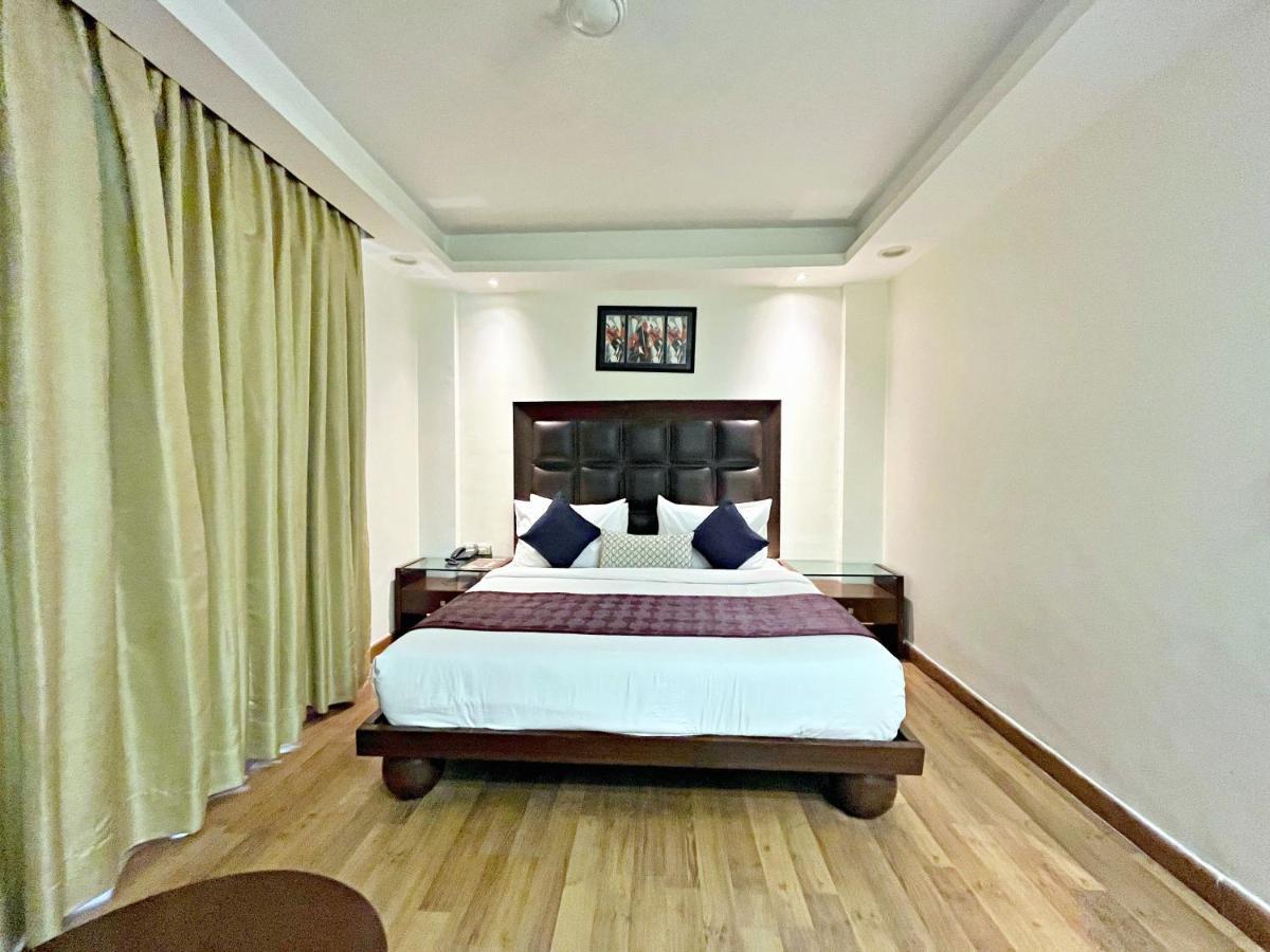 The Grand Orion - Kailash Colony New Delhi Eksteriør billede