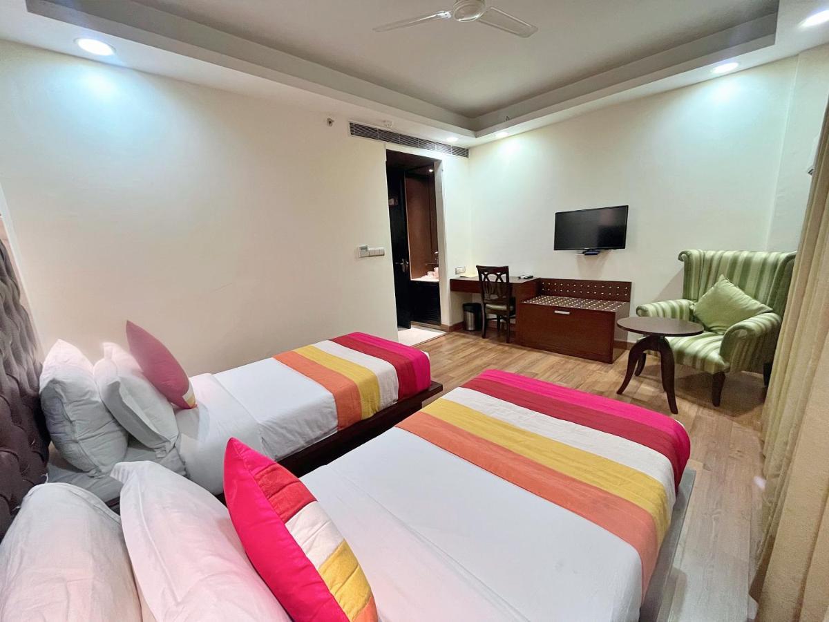 The Grand Orion - Kailash Colony New Delhi Eksteriør billede